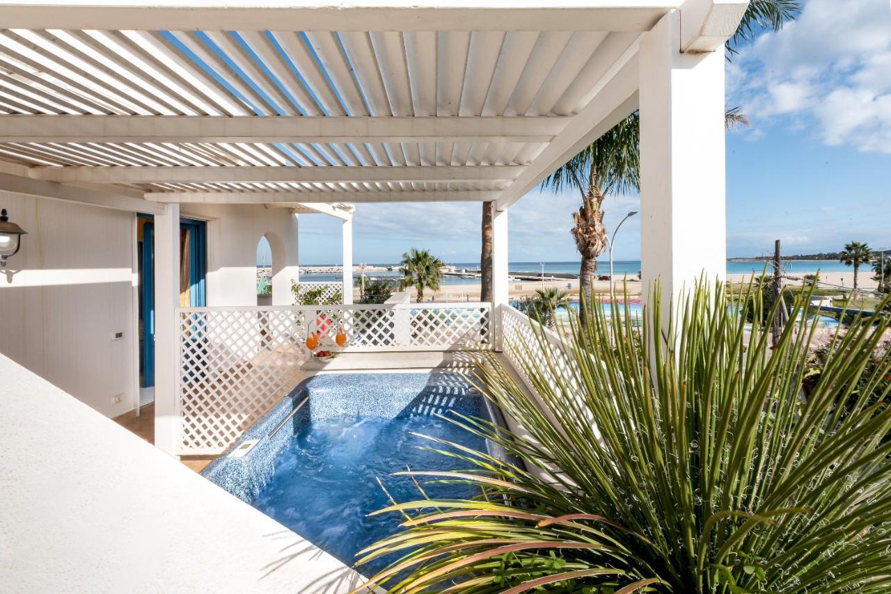 Hotel Ristorante Mediterraneo Faro San Vito Lo Capo Exteriér fotografie