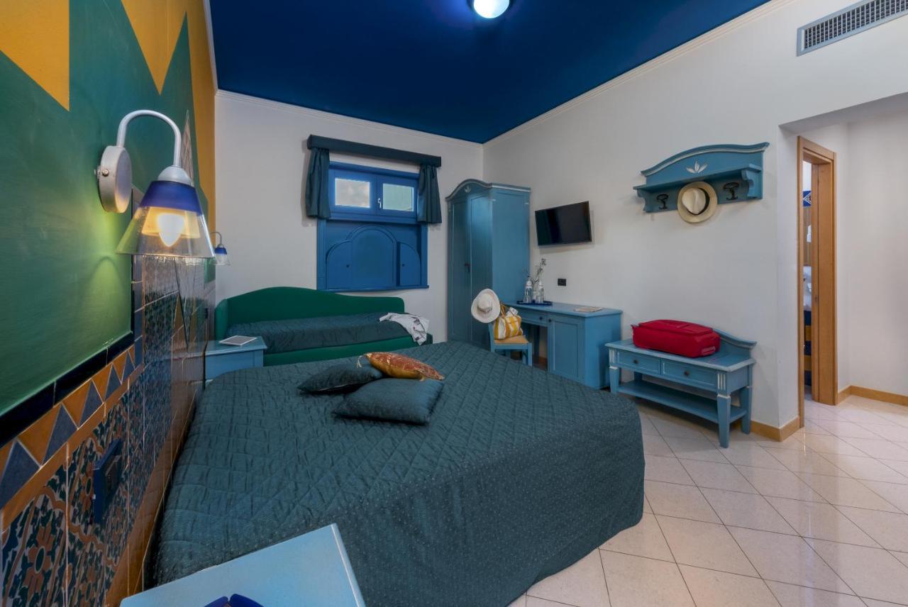 Hotel Ristorante Mediterraneo Faro San Vito Lo Capo Exteriér fotografie