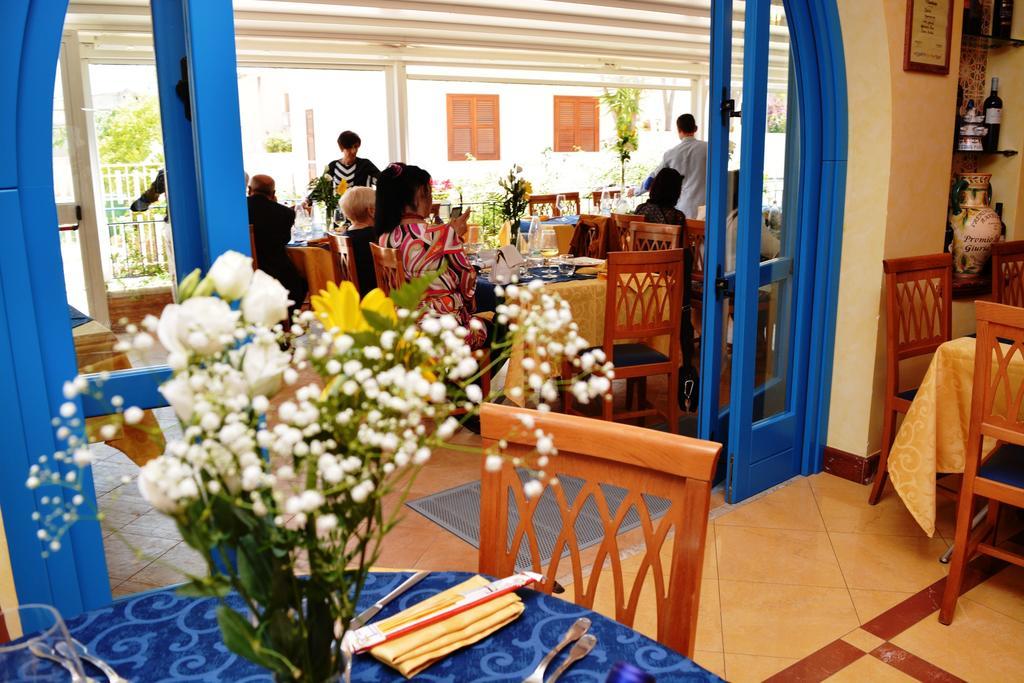 Hotel Ristorante Mediterraneo Faro San Vito Lo Capo Exteriér fotografie